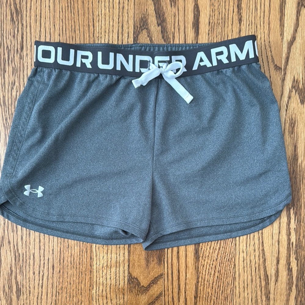 Under Armour Girls’ Gray Athletic Shorts